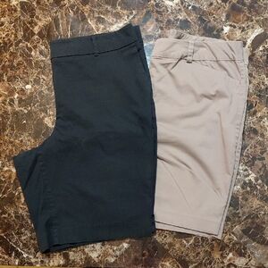 Lot of 2 Ann Taylor Size 16 Black & Tan Curvy Shorts